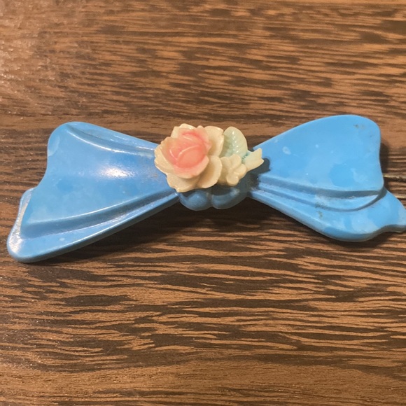 Vintage Bow Hair Barrette, set of two - Picture 2 of 6